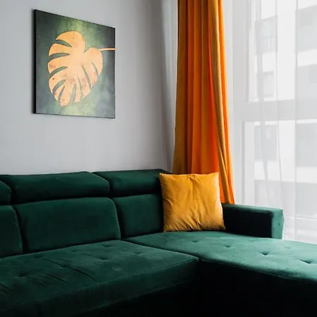 Uroczy Apartament Obok Sky Towera